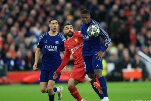 35万周薪续约！45场斩54球的“利物浦之星”为何不降薪？