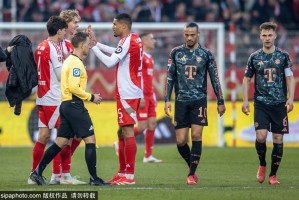 德甲-萨内替补建功乌尔比希失误送礼 拜仁1-1柏林联合